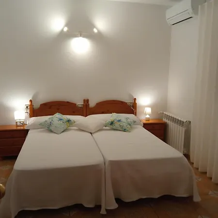 Casa Puig De Mar, Con Piscina Y Jardin' *